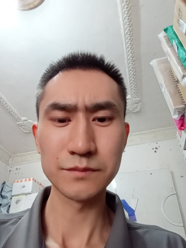 西门吹雪的第二张照片--宿迁相亲服务中心