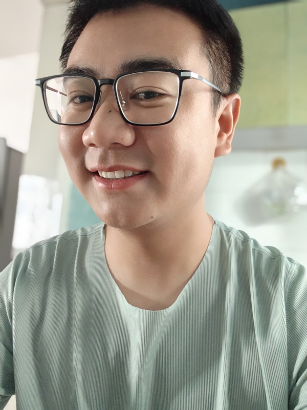 田田向上的第一张照片--宿迁相亲服务中心