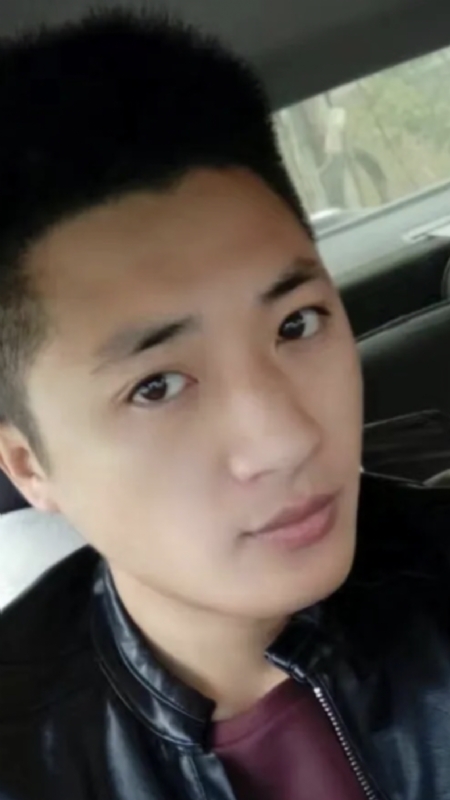 小汤米的第二张照片--宿迁相亲服务中心