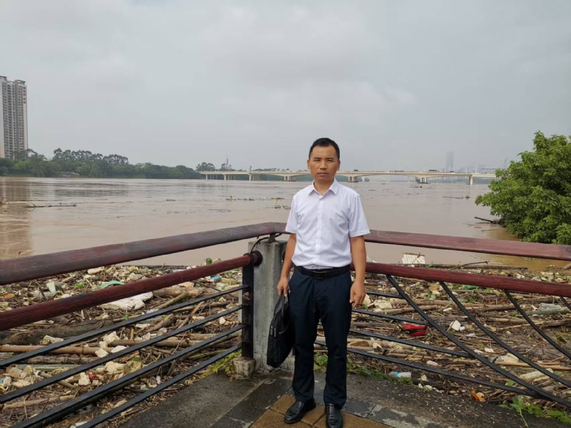 石泽根的第一张照片--宿迁相亲服务中心