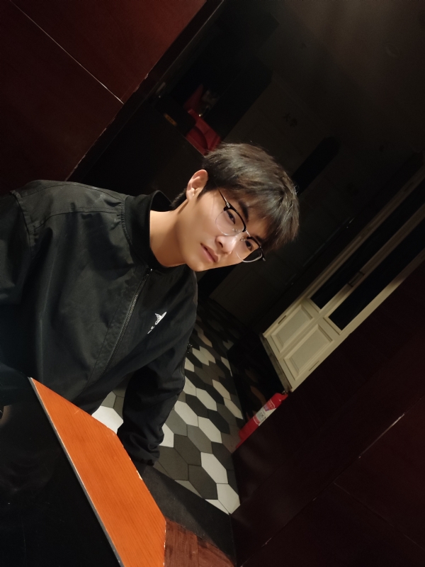 夜听雨的第一张照片--宿迁相亲服务中心