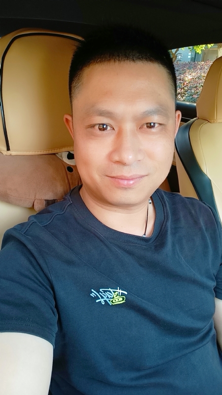 影子的第二张照片--宿迁相亲服务中心