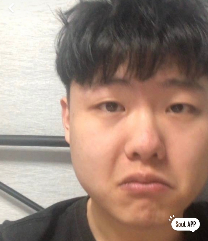 方方正正的第一张照片--宿迁相亲服务中心