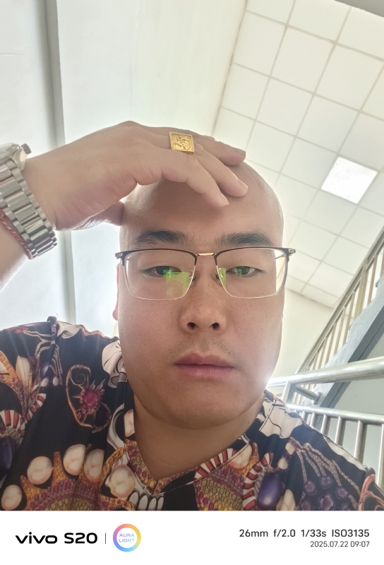 一生诺言的第五张照片--宿迁相亲服务中心