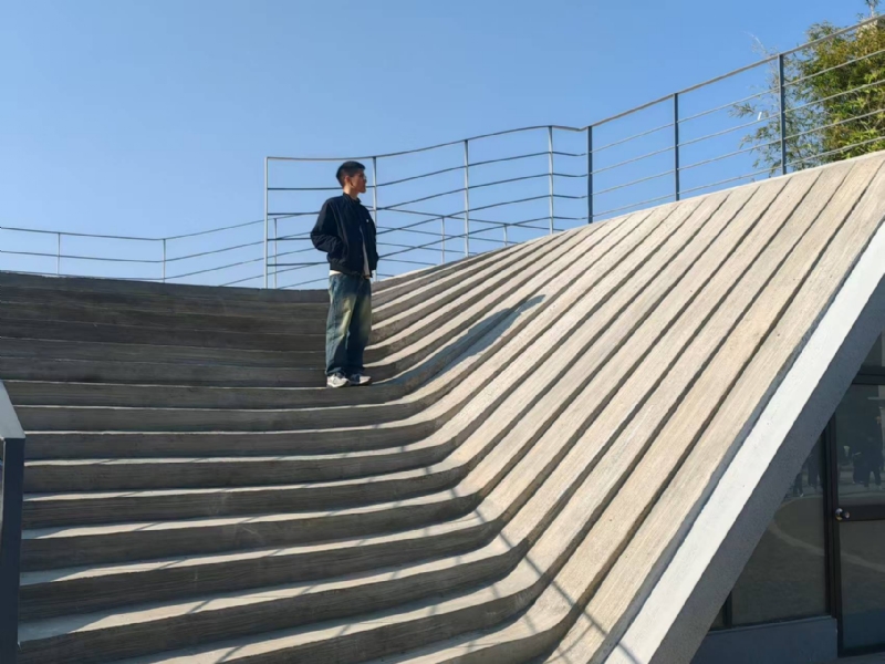 风微心动的第一张照片--宿迁相亲服务中心