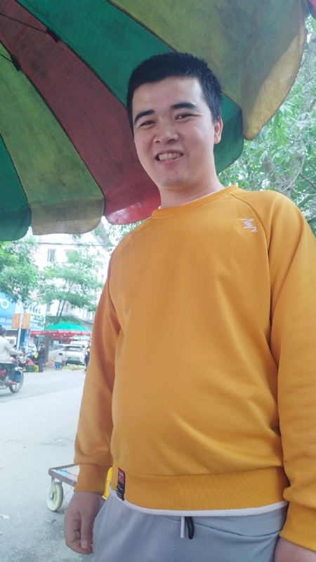 海中寻花柳的第一张照片--宿迁相亲服务中心