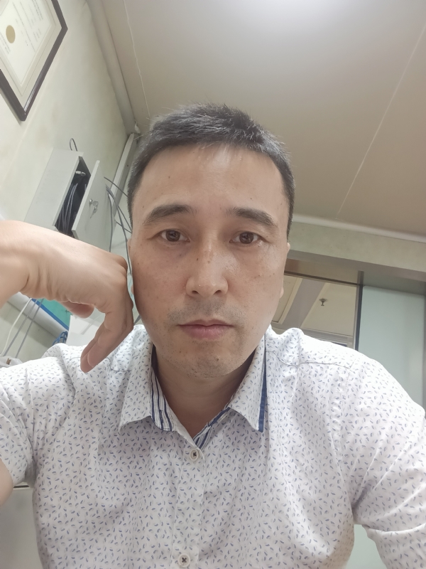 笑看一切的第三张照片--宿迁相亲服务中心