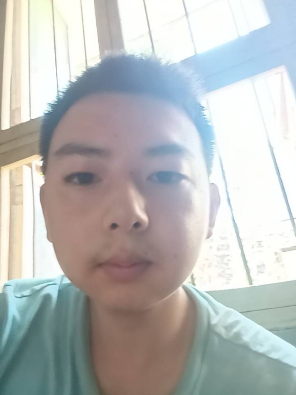 小黄的第一张照片--宿迁相亲服务中心