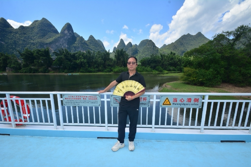 沙漠海的第四张照片--宿迁相亲服务中心