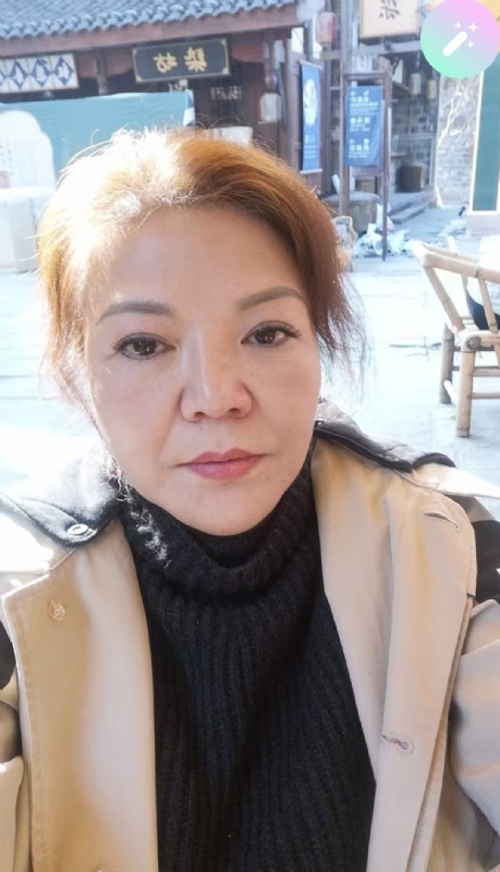 宛霞的第二张照片--宿迁相亲服务中心