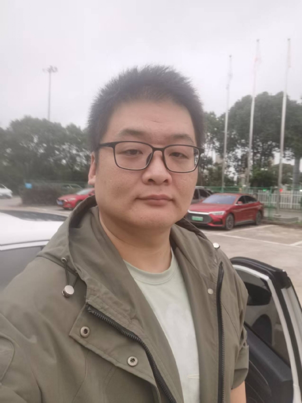 Russell的第一张照片--宿迁相亲服务中心