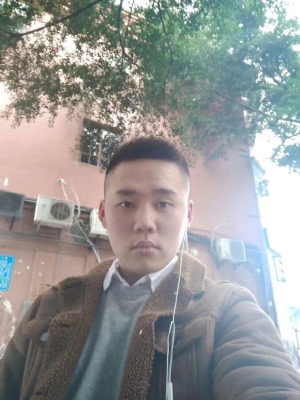 想了很久的男人的第一张照片--宿迁相亲服务中心