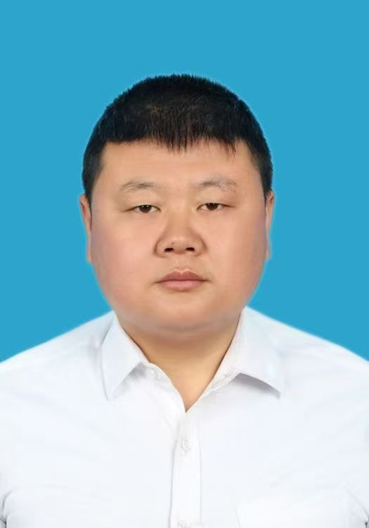 井底之蛙的第一张照片--宿迁相亲服务中心