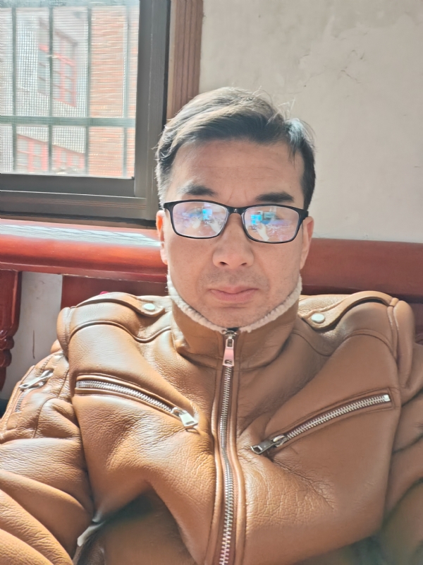 弹簧的第一张照片--宿迁相亲服务中心