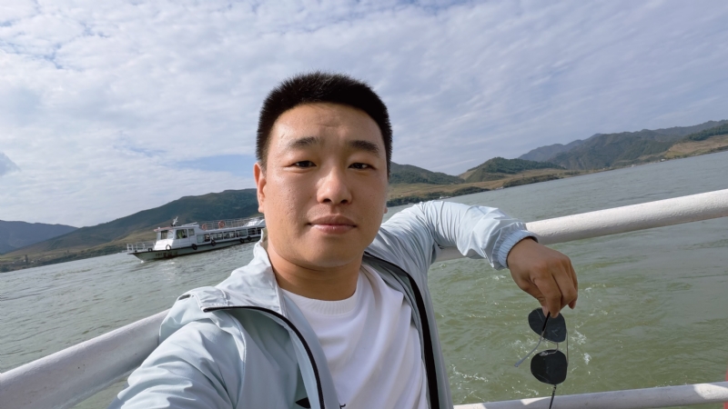 烟花易笑的第四张照片--宿迁相亲服务中心