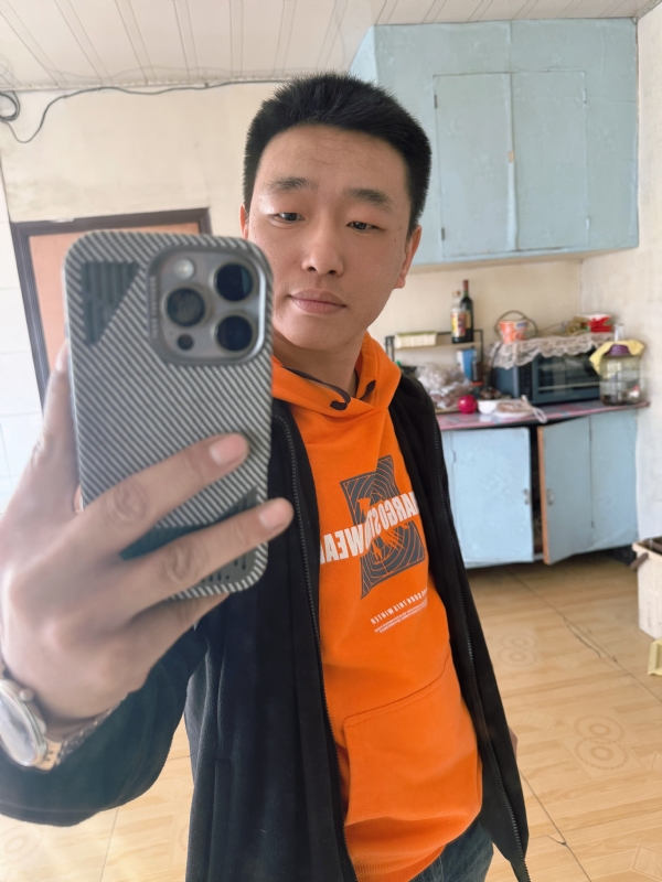 烟花易笑的第五张照片--宿迁相亲服务中心