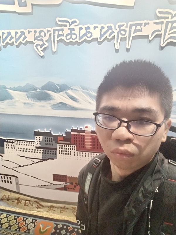 寻找幸福的第一张照片--宿迁相亲服务中心