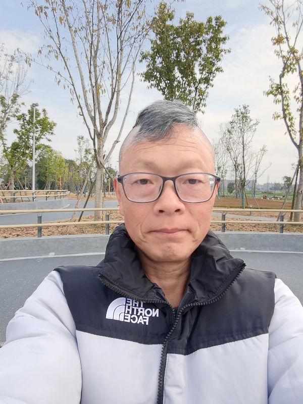 做喜欢的事的第一张照片--宿迁相亲服务中心