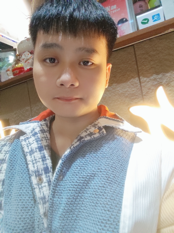 侯侯的第一张照片--宿迁相亲服务中心