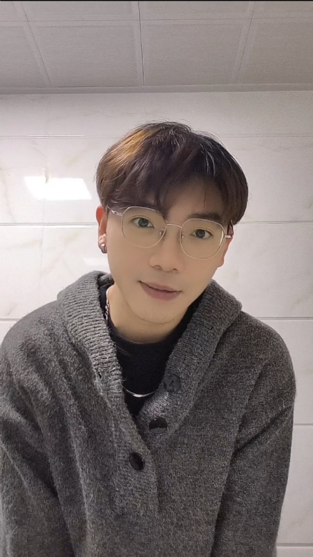 晚睡早起的第一张照片--宿迁相亲服务中心