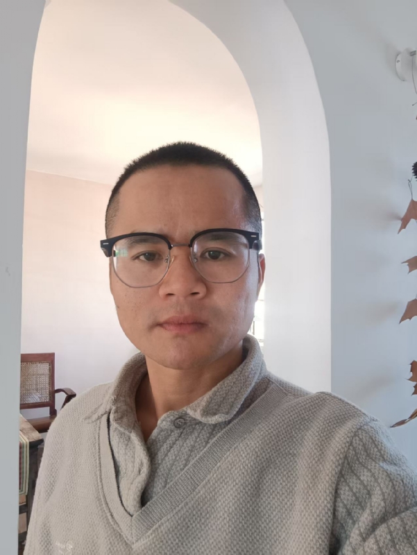 戴戴的第二张照片--宿迁相亲服务中心