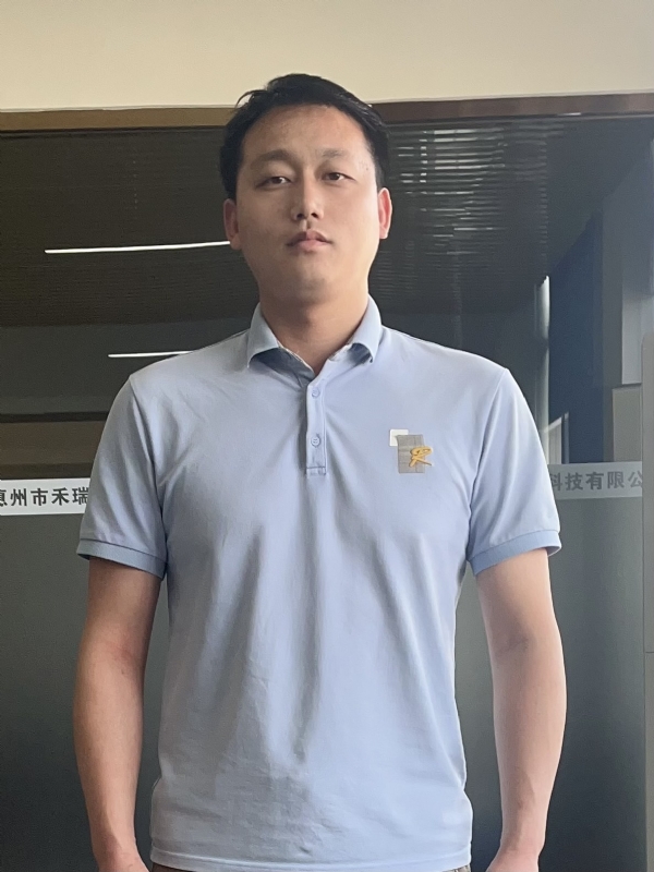 鹊桥的第一张照片--宿迁相亲服务中心