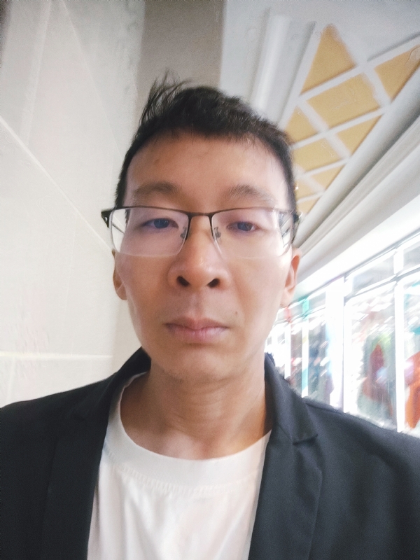 欣欣向荣的第一张照片--宿迁相亲服务中心