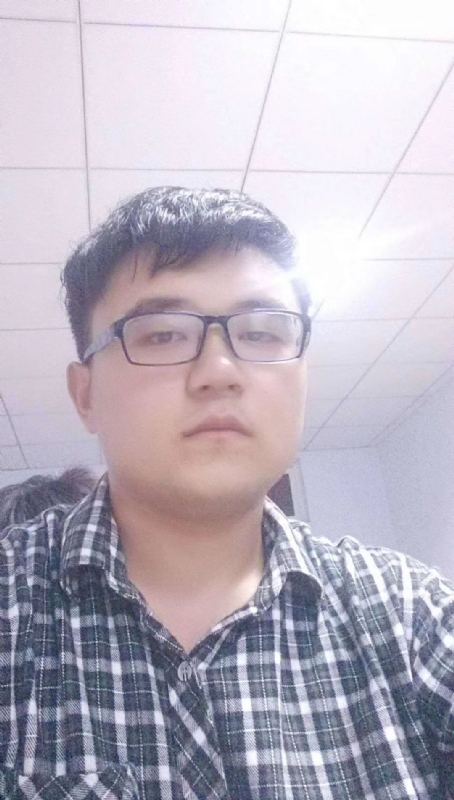 颜色不一样的黄的第一张照片--宿迁相亲服务中心