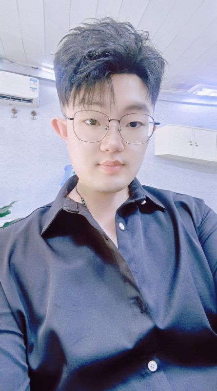 赵财进宝的第二张照片--宿迁相亲服务中心