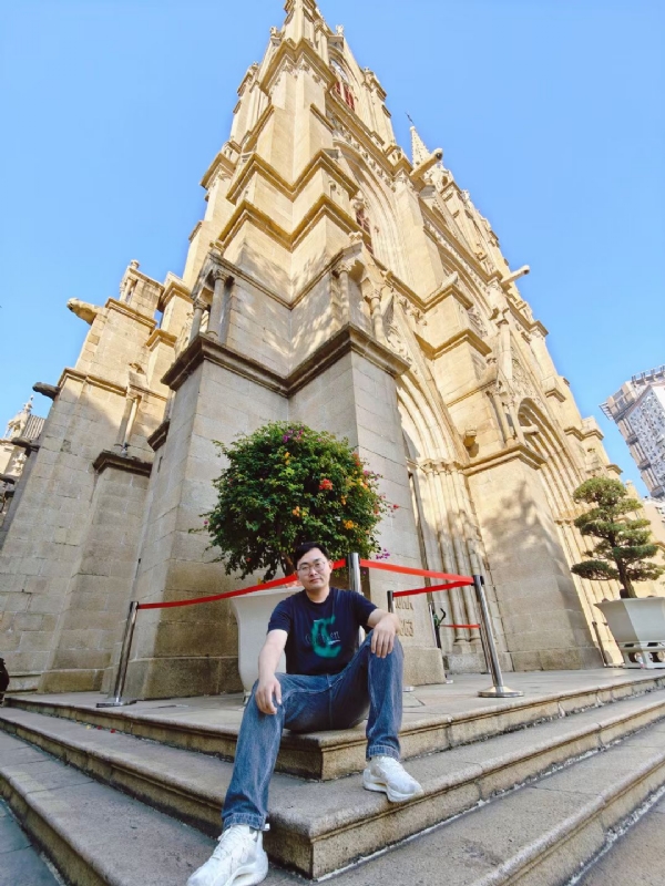 Marco的第三张照片--宿迁相亲服务中心