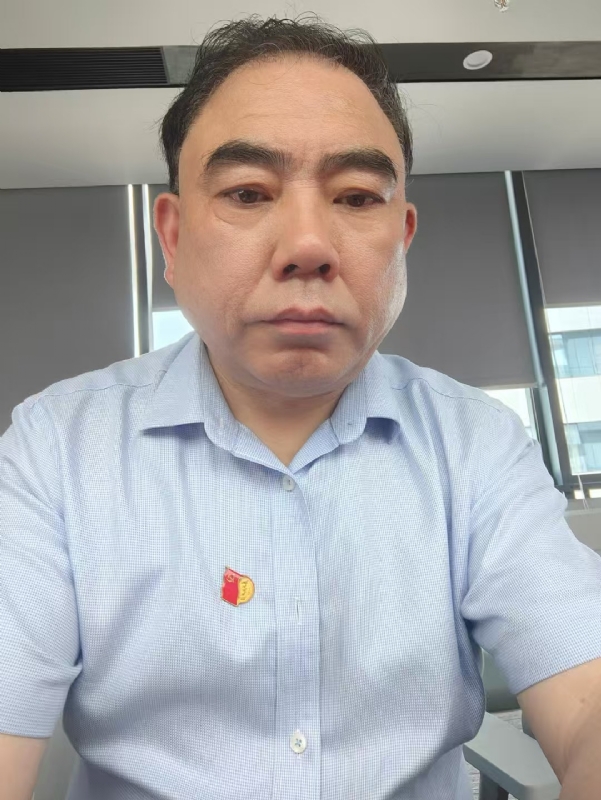 邹先生的第二张照片--宿迁相亲服务中心