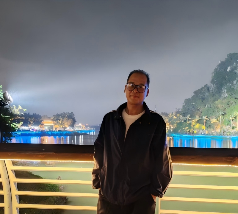 高山流云的第一张照片--宿迁相亲服务中心