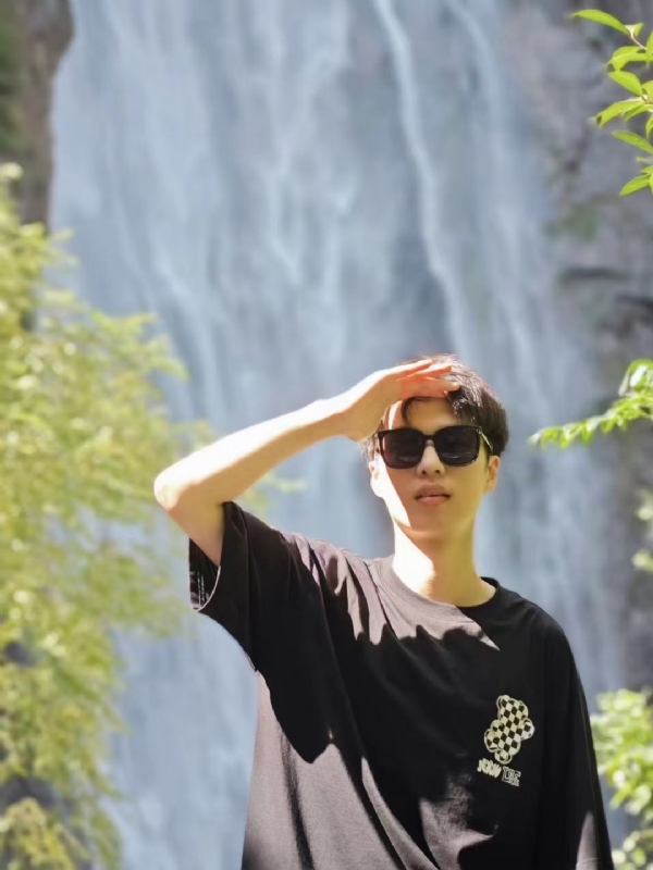 大橙子的第一张照片--宿迁相亲服务中心